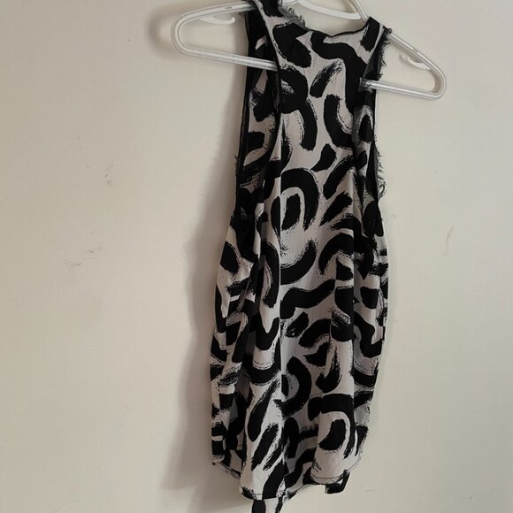 H&M Black & White Abstract Print Tank Top - Picture 5 of 8